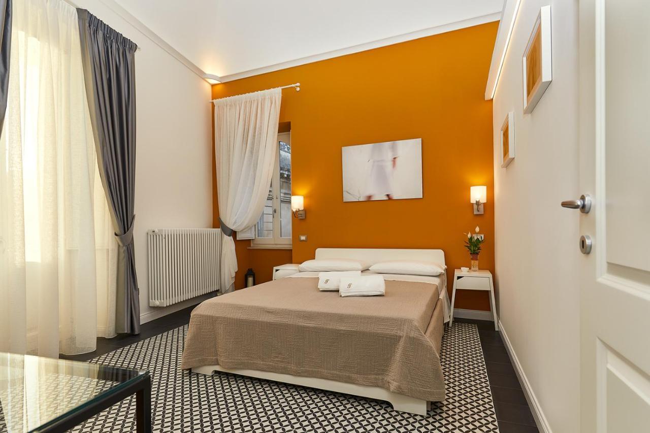 Donna Teresa Guest House Lecce Exteriör bild